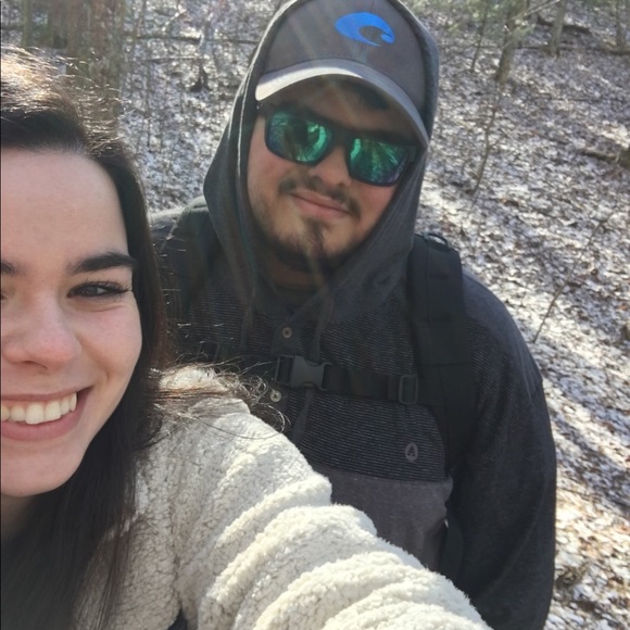 Meet your Posher, Jessica - Picture 3 of 6